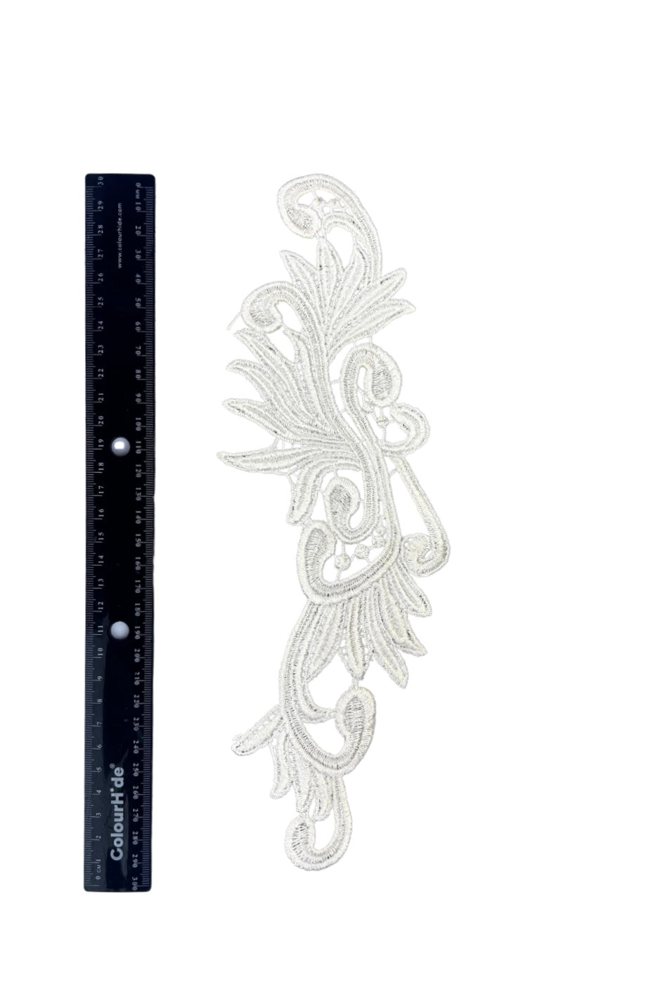 ‘S’ Scroll Motif